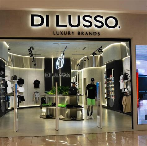 Di Lusso Multimarca de lujo con más de 14 tiendas a nivel nacional.